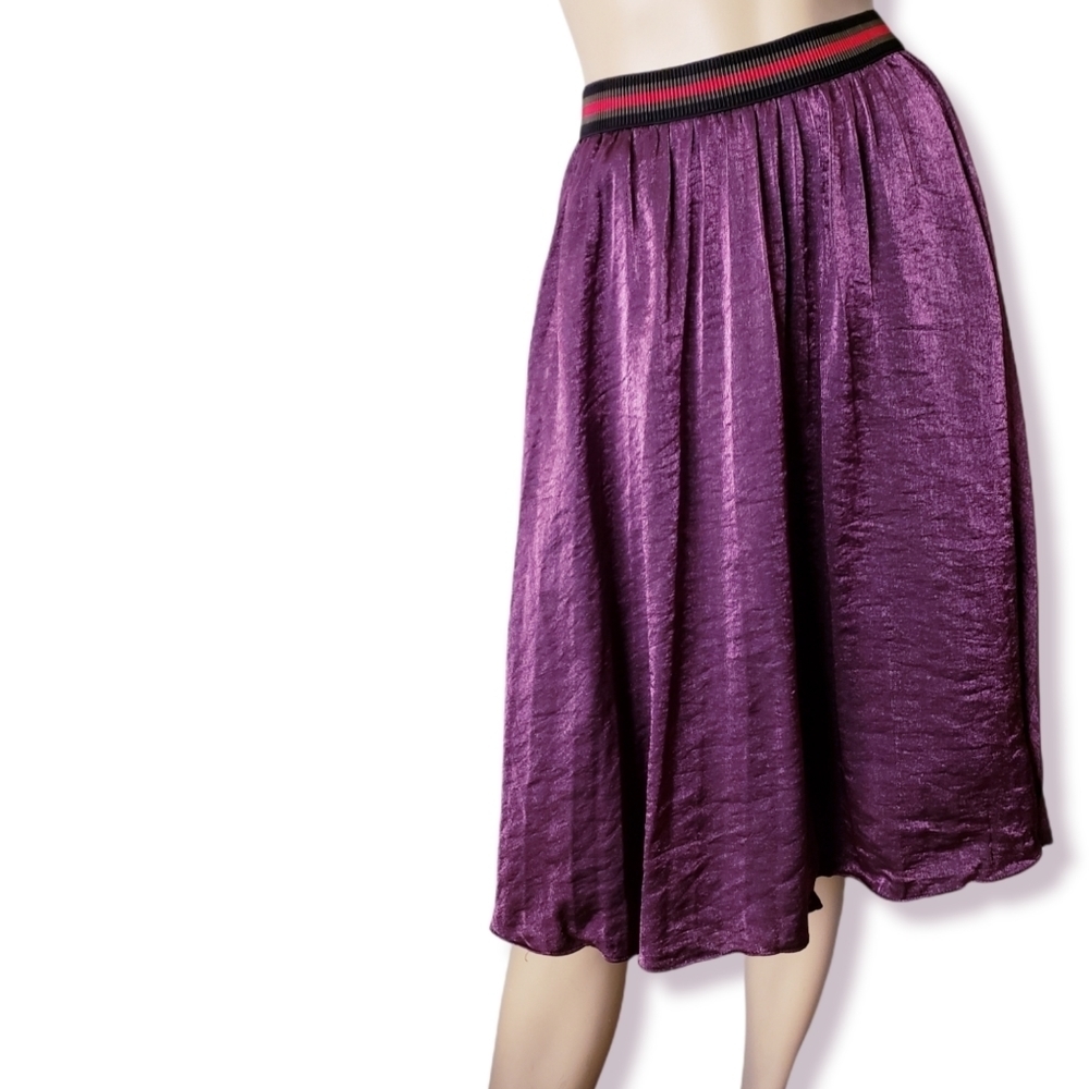 Alpha & Omega Purple Metallic Sheen Pleated Skirt - Picture 3 of 7